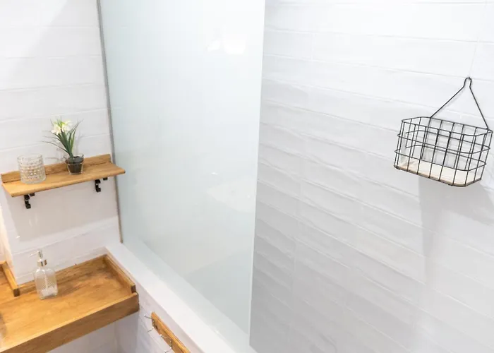 Nayber Gavia - Nuevo Y Centrico En Appartement