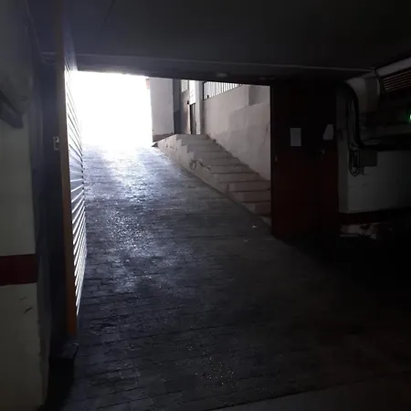 Nayber Gavia - Nuevo Y Centrico En Apartamento